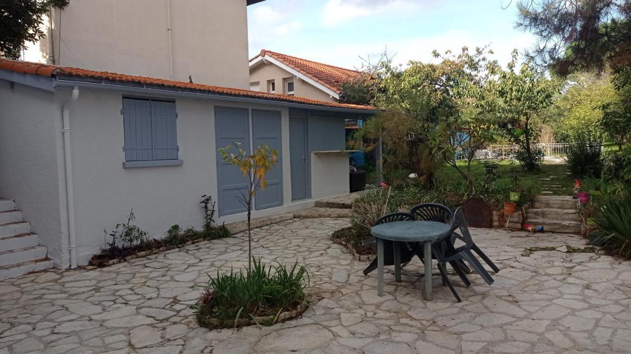 2 Chambres Et Salle De Bain Un Oasis De Bien Etre Piscine Et Jardin Direct Gare Aeroport Toulouse Luaran gambar